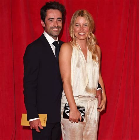 is emma atkins actress married.